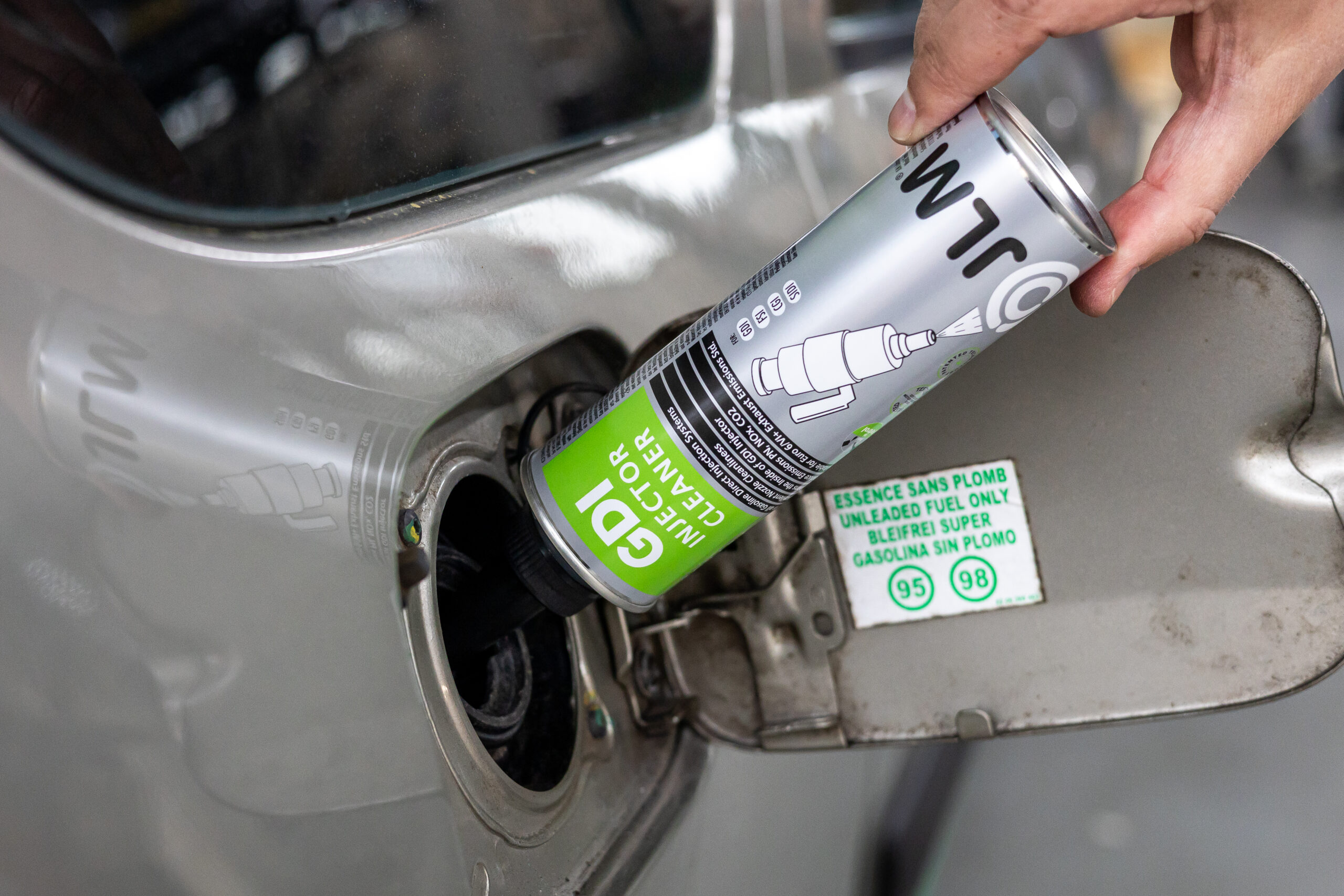 JLM GDI Injector Cleaner 使用シーン