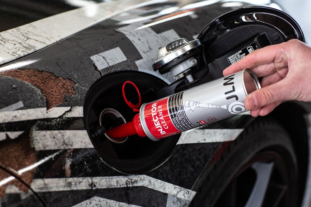 JLM Diesel Injector Cleaner 使用シーン