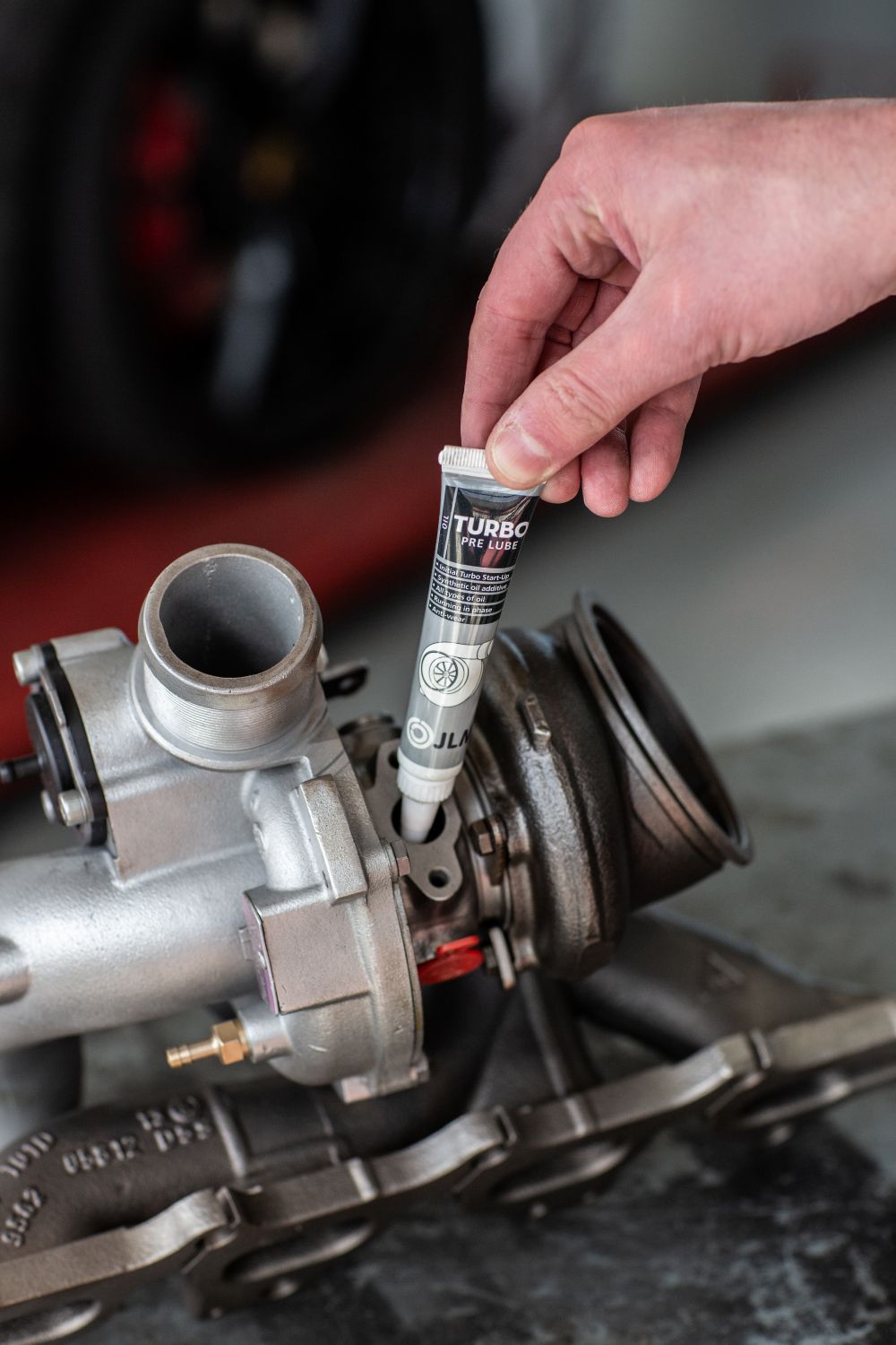 JLM Turbo Pre Lube 施工シーン